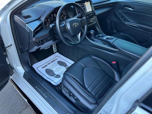 Used 2021 Toyota Avalon TRD image 20