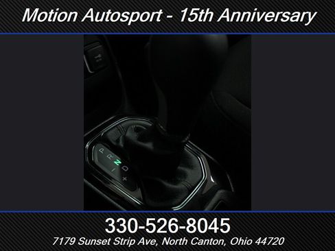 Used 2017 Jeep Renegade Altitude AWD/4WD image 16