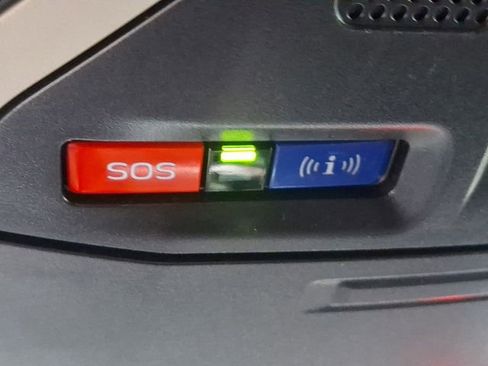 Used 2023 Subaru Outback Limited XT image 25