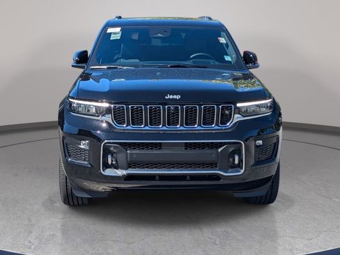 New 2025 Jeep Grand Cherokee L Overland w/ Advanced Protech Group III AWD/4WD image 2