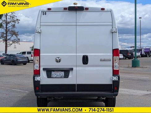 Used 2026 RAM ProMaster 2500 w/ Convenience Group FWD image 6