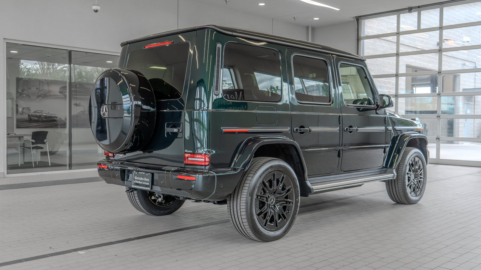 New 2027 Mercedes-Benz G 580 e image 29