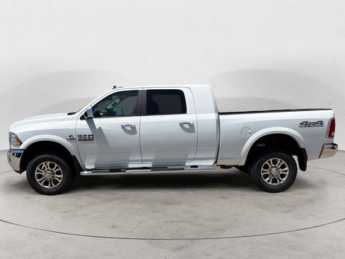 Used 2017 RAM 2500 Laramie w/ Off Road Package AWD/4WD image 8