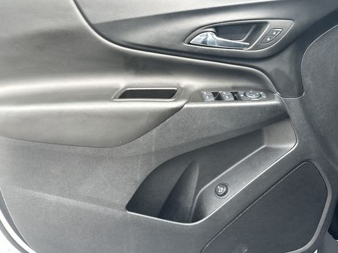Used 2024 Chevrolet Equinox LT FWD image 10