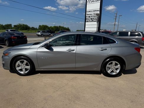 Used 2023 Chevrolet Malibu LS image 8