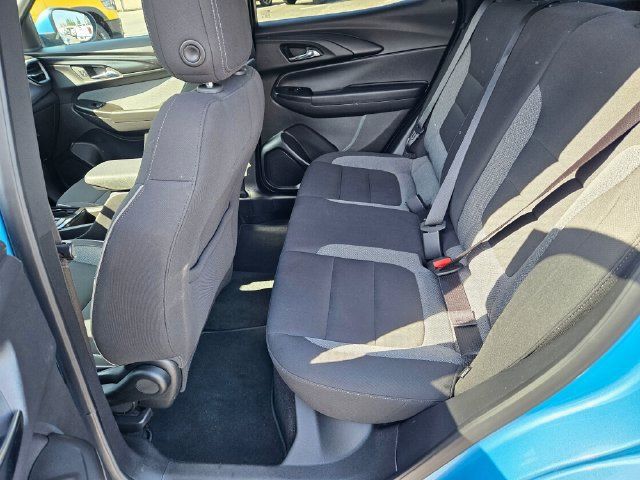 Used 2025 Chevrolet TrailBlazer LT AWD/4WD image 15