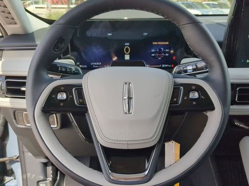 New 2026 Lincoln Aviator Reserve RWD image 13