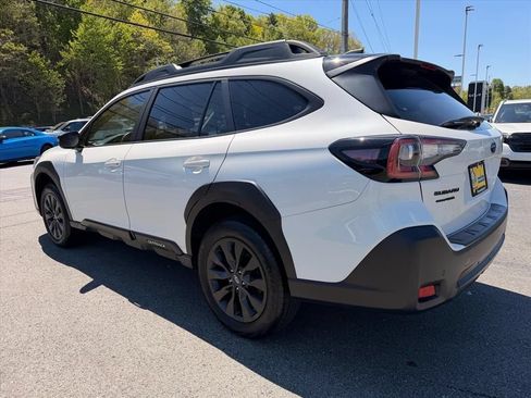 Used 2025 Subaru Outback Onyx Edition XT AWD/4WD image 5