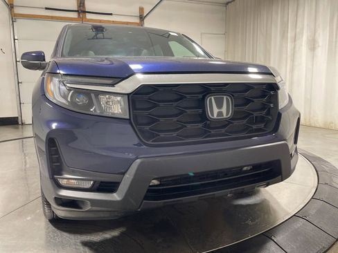 Used 2023 Honda Passport EX-L image 2