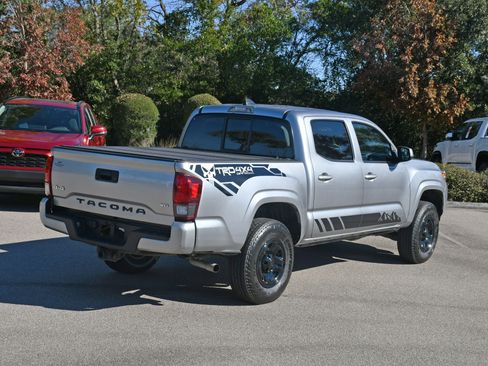 Certified 2023 Toyota Tacoma SR image 3