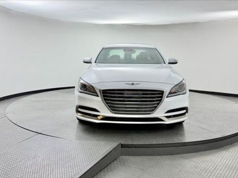 Used 2018 Genesis G80 3.8 RWD image 12