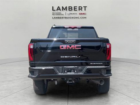 New 2026 GMC Sierra 2500 Denali w/ Denali Reserve Package image 4