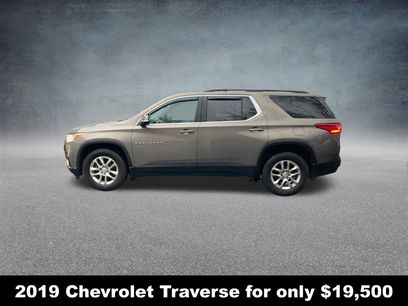 Used 2019 Chevrolet Traverse LT