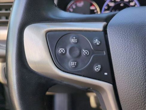 Used 2023 GMC Acadia Denali image 28