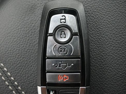 New 2026 Ford F250 XLT w/ XLT Premium Package image 34