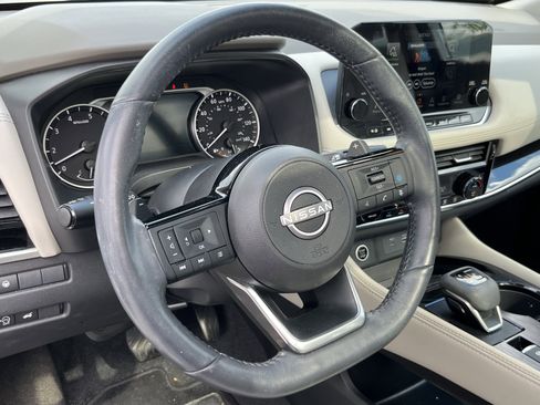Used 2023 Nissan Rogue SL w/ SL Premium Package AWD/4WD image 11