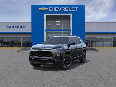 New 2027 Chevrolet Equinox ACTIV w/ Convenience Package III AWD/4WD image 8