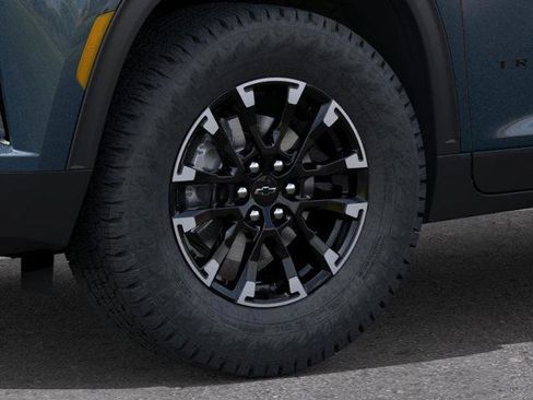 New 2026 Chevrolet Traverse Z71 w/ Driver Confidence Package image 33