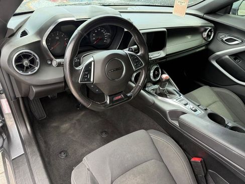 Used 2021 Chevrolet Camaro SS image 23
