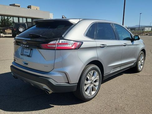Certified 2024 Ford Edge Titanium image 3