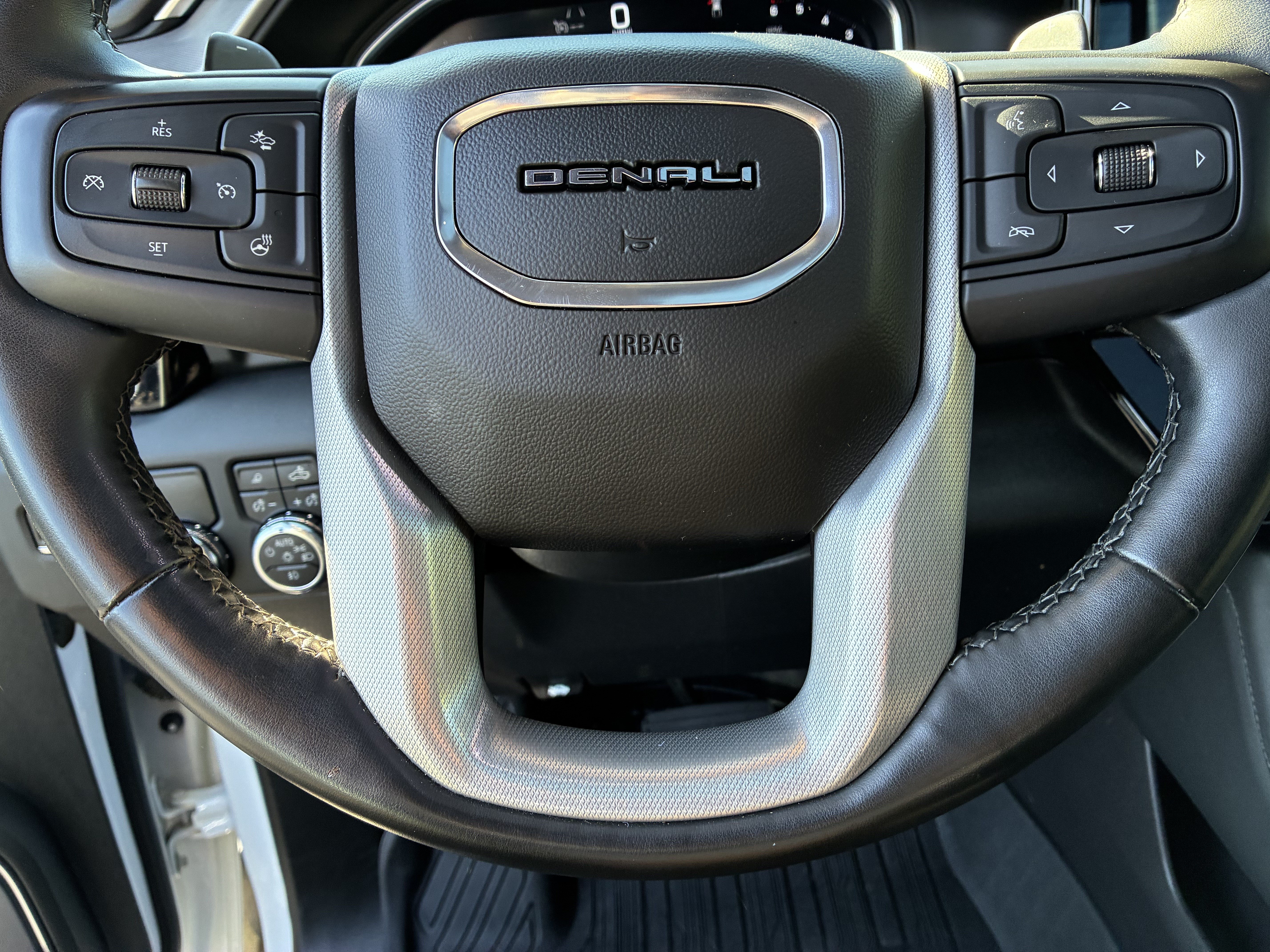 Used 2024 GMC Sierra 1500 Denali w/ Denali Reserve Package RWD image 29
