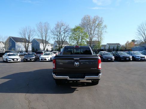 Used 2020 RAM 1500 Big Horn AWD/4WD image 4