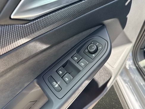 Used 2025 Volkswagen GTI S FWD image 17
