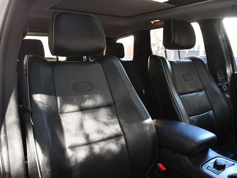 Used 2012 Jeep Grand Cherokee Overland image 23