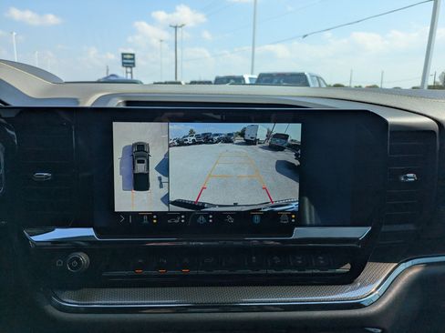 Certified 2023 Chevrolet Silverado 1500 ZR2 w/ Technology Package image 19