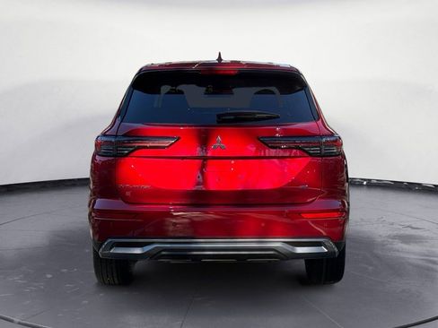 New 2026 Mitsubishi Outlander SE image 4
