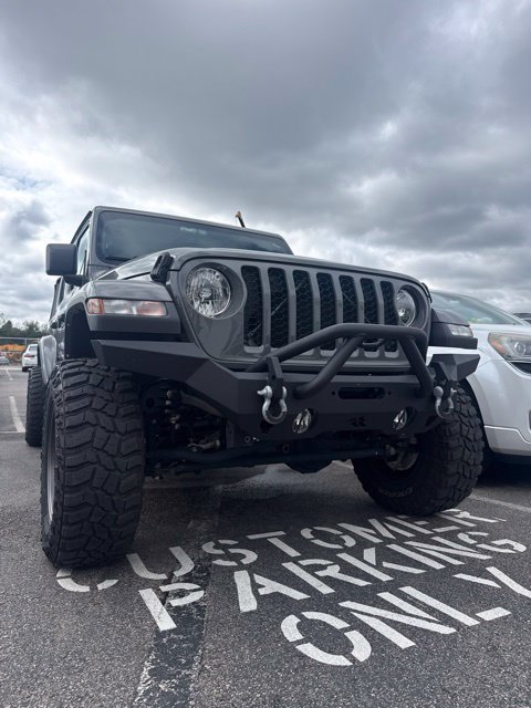 Used 2021 Jeep Gladiator Sport AWD/4WD image 6