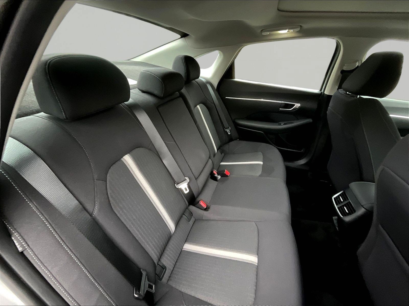 Used 2023 Hyundai Sonata SEL w/ Convenience Package FWD image 25