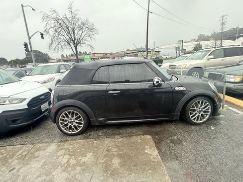 Used 2012 MINI Cooper S image 2