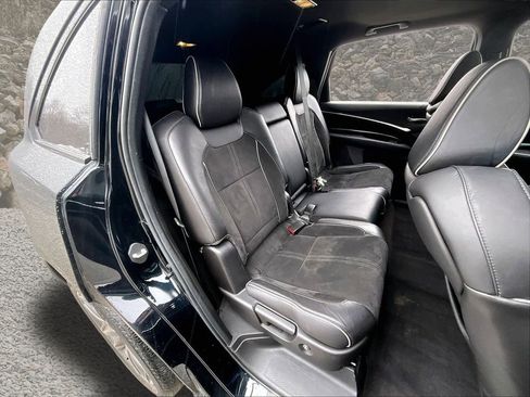 Used 2020 Acura MDX A-Spec image 25