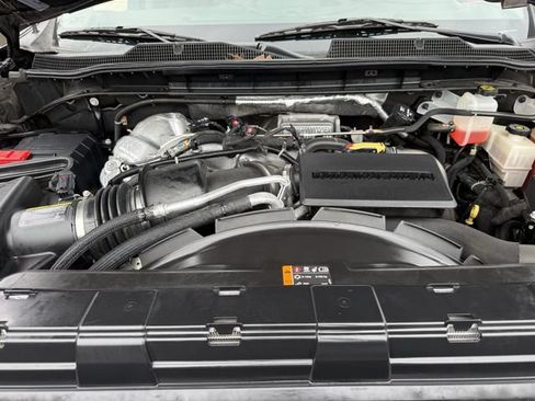 Used 2022 Chevrolet Silverado 2500 LT w/ Convenience Package AWD/4WD image 33