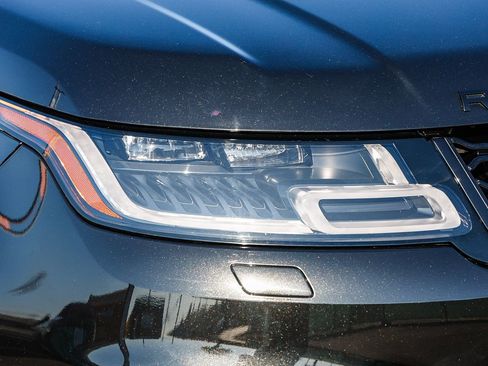 Used 2022 Land Rover Range Rover Sport HSE Silver Edition image 7