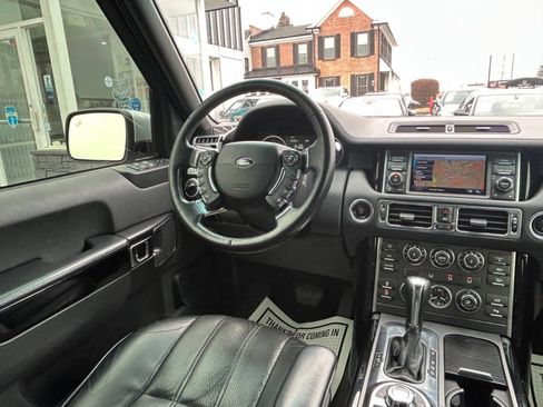 Used 2011 Land Rover Range Rover HSE LUX image 16