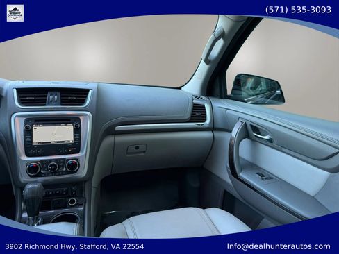 Used 2016 GMC Acadia SLT w/ Open Road Package FWD image 34