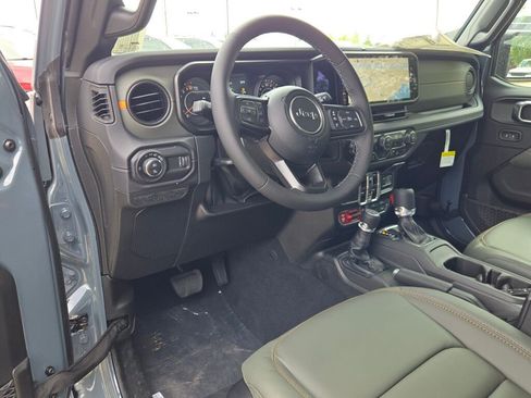 New 2026 Jeep Gladiator Mojave AWD/4WD image 15