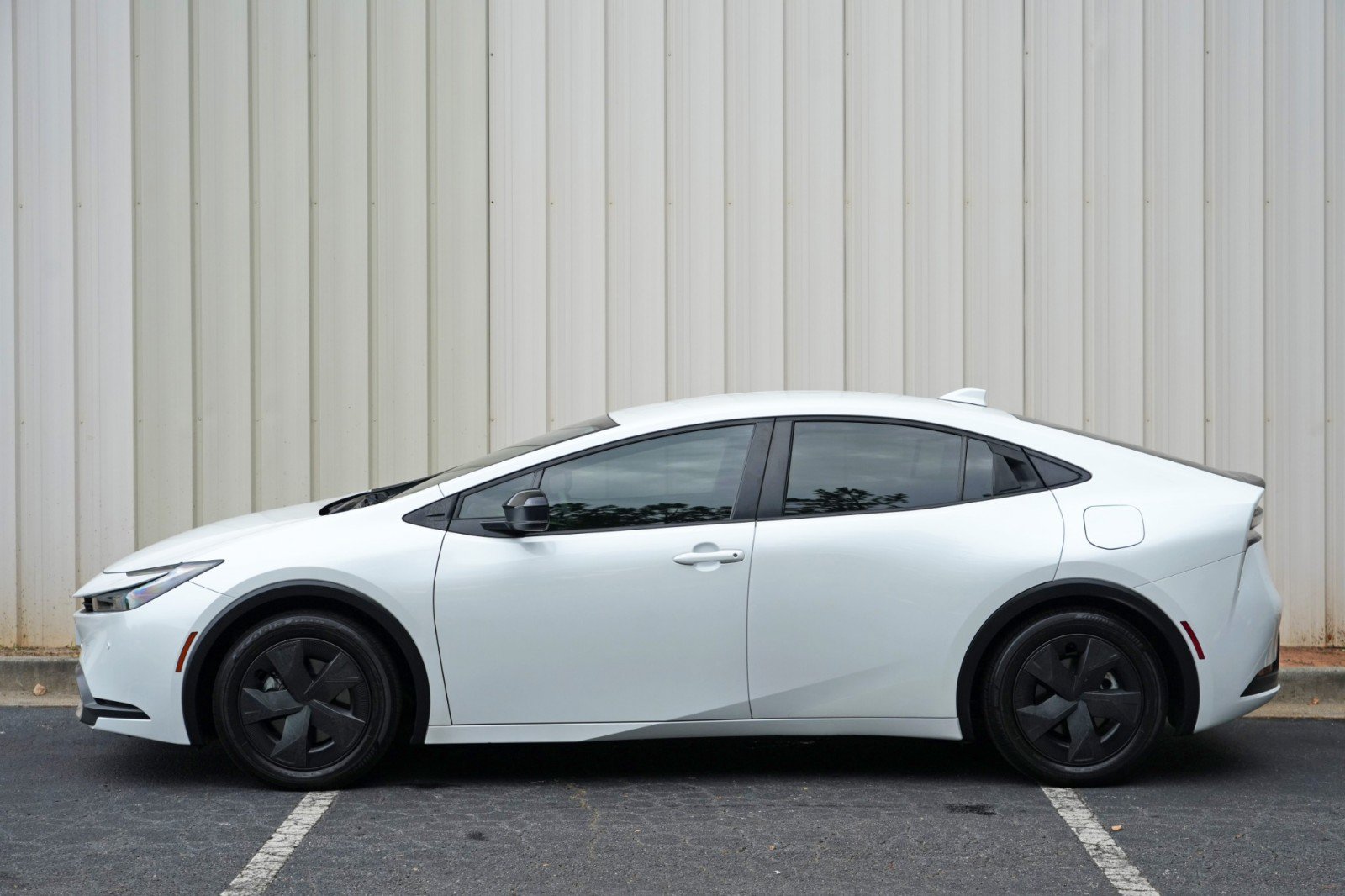 Used 2024 Toyota Prius Prime FWD image 47