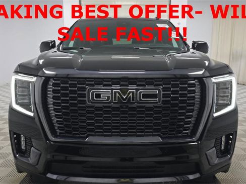 Used 2023 GMC Yukon Denali Ultimate image 1