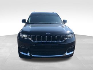Used 2021 Jeep Grand Cherokee L Limited AWD/4WD video 3