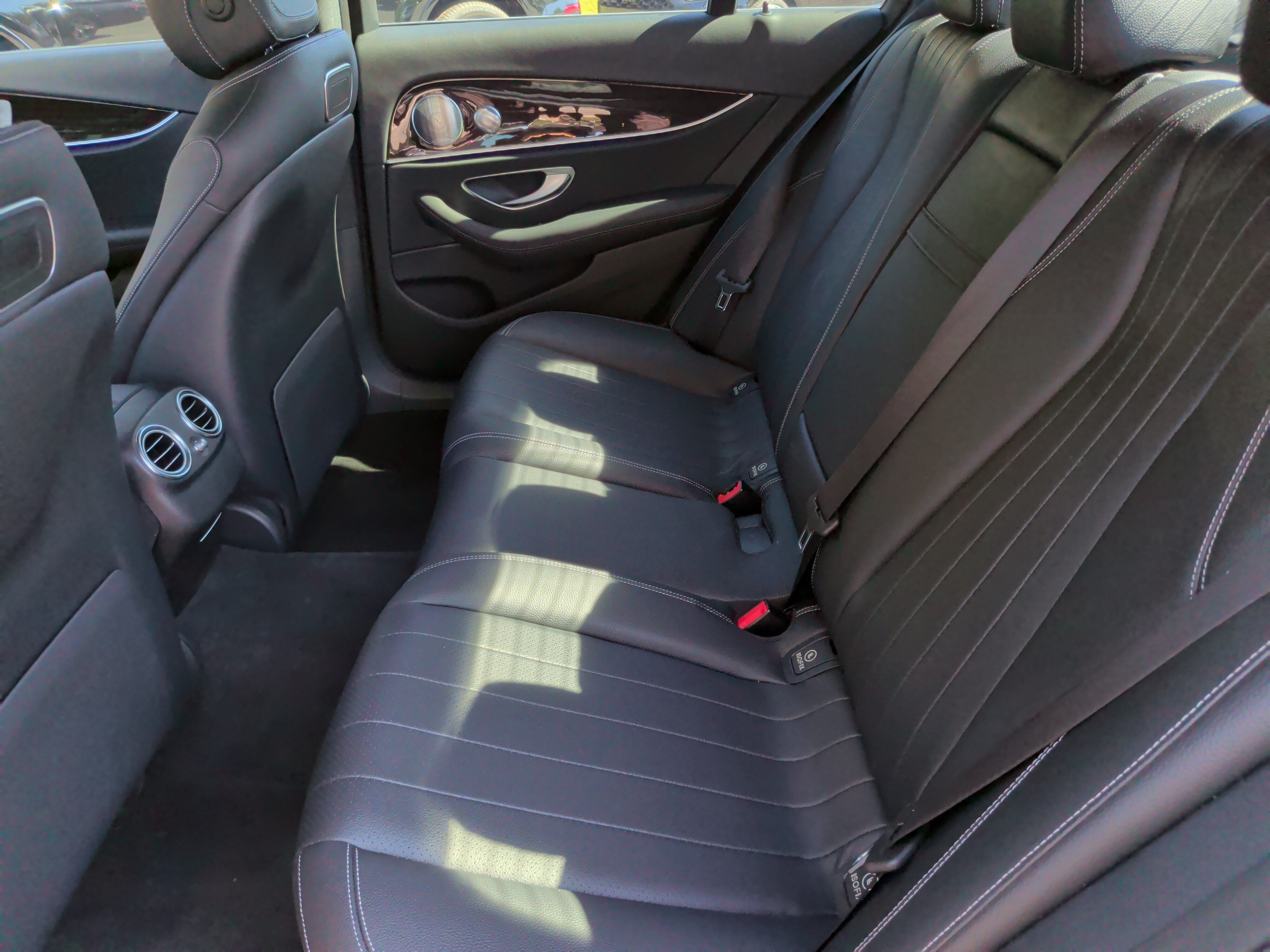 Used 2019 Mercedes-Benz E 300 image 38