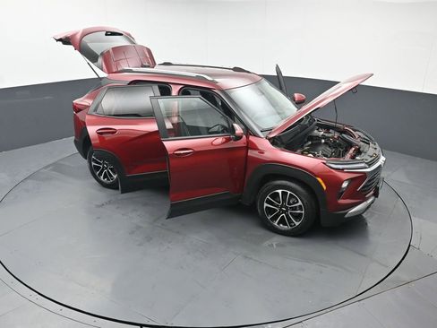Used 2024 Chevrolet TrailBlazer LT image 49