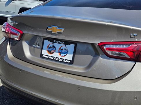 Used 2024 Chevrolet Malibu LT FWD image 14