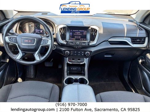 Used 2022 GMC Terrain SLE FWD image 11