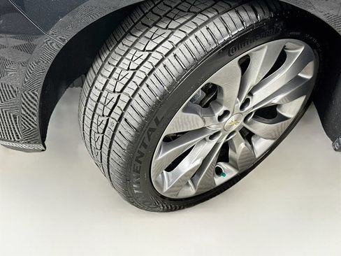 Used 2016 Chevrolet Malibu Premier w/ Driver Confidence Package FWD image 25