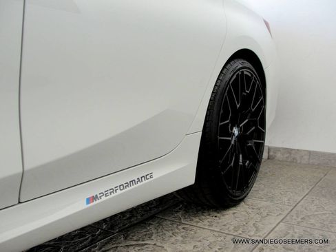 Used 2023 BMW 330i Sedan w/ M Sport Package RWD image 5