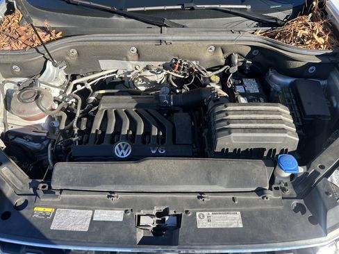 Used 2019 Volkswagen Atlas SE image 36