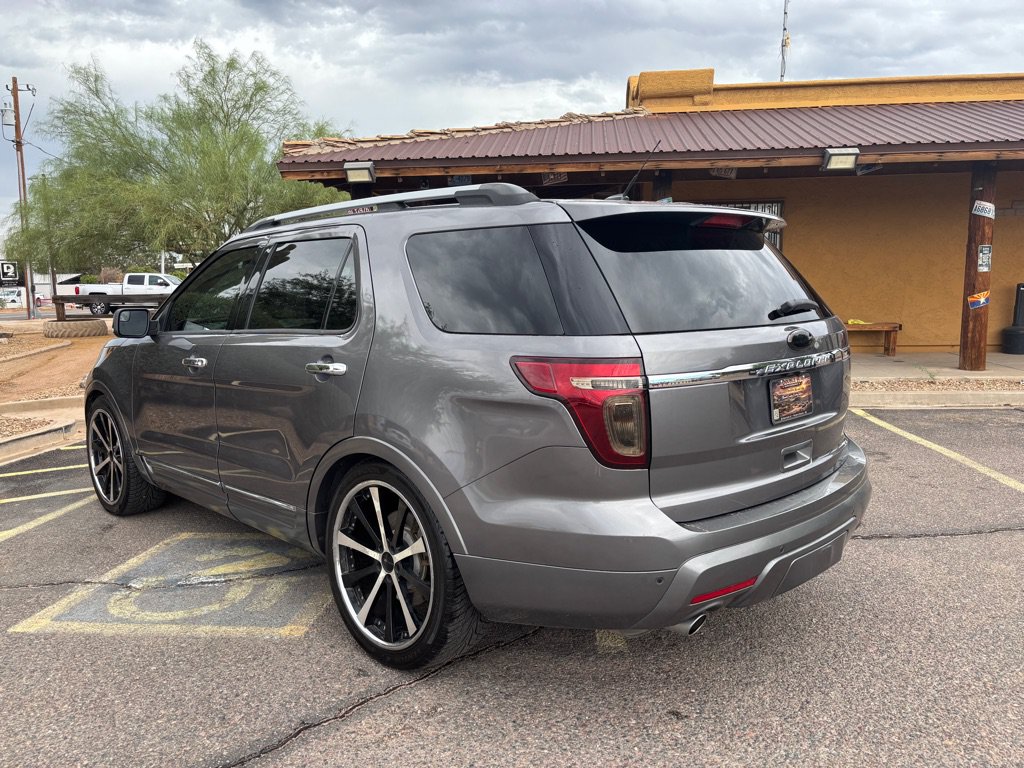Used 2014 Ford Explorer Limited w/ Equipment Group 301A AWD/4WD image 6